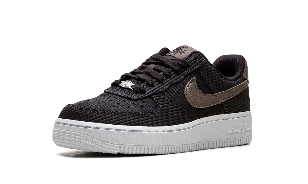 Air Force 1 '07 WMNS "Corduroy Velvet Brown" IM6533 200