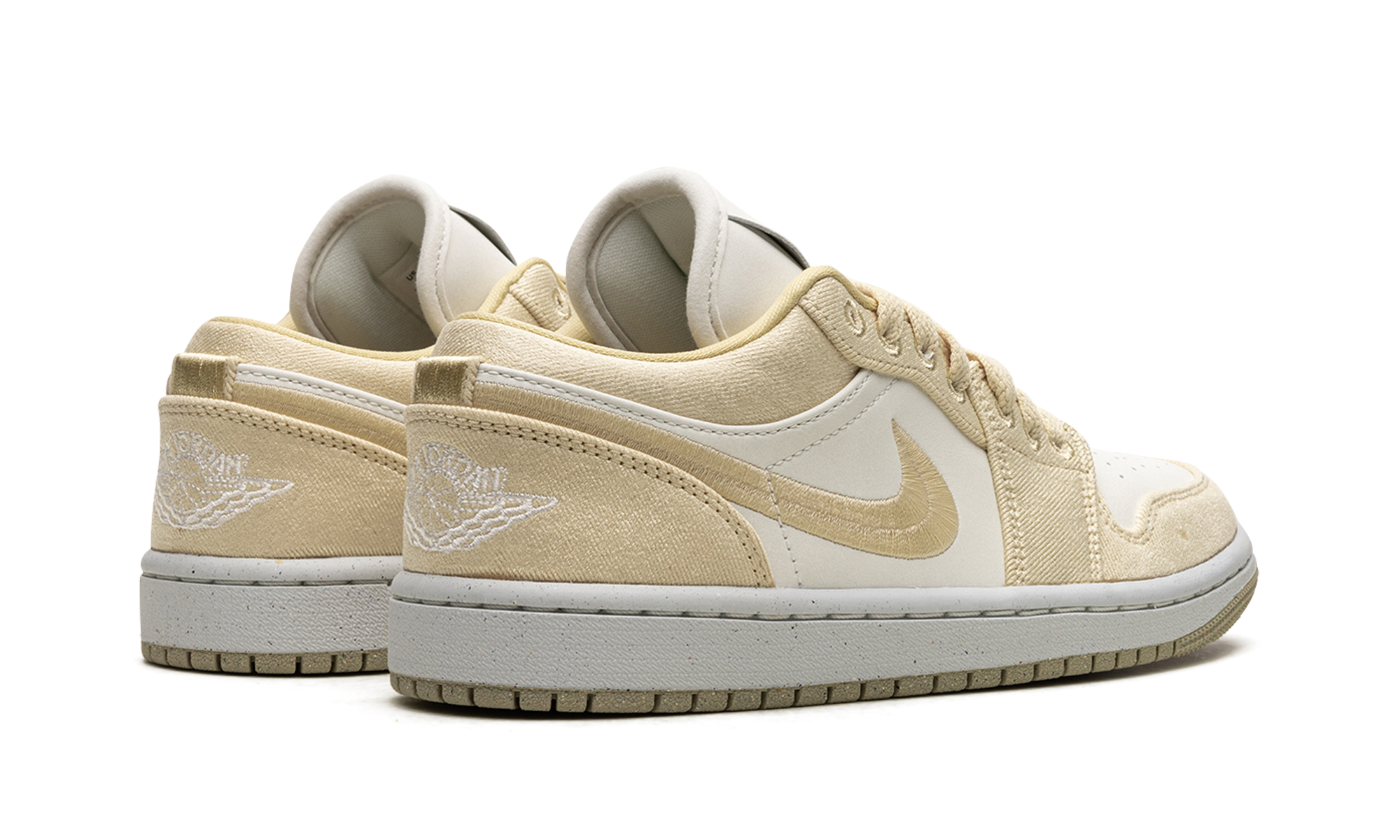 Air Jordan 1 Low WMNS "Team Gold / Sail" FN3722 701