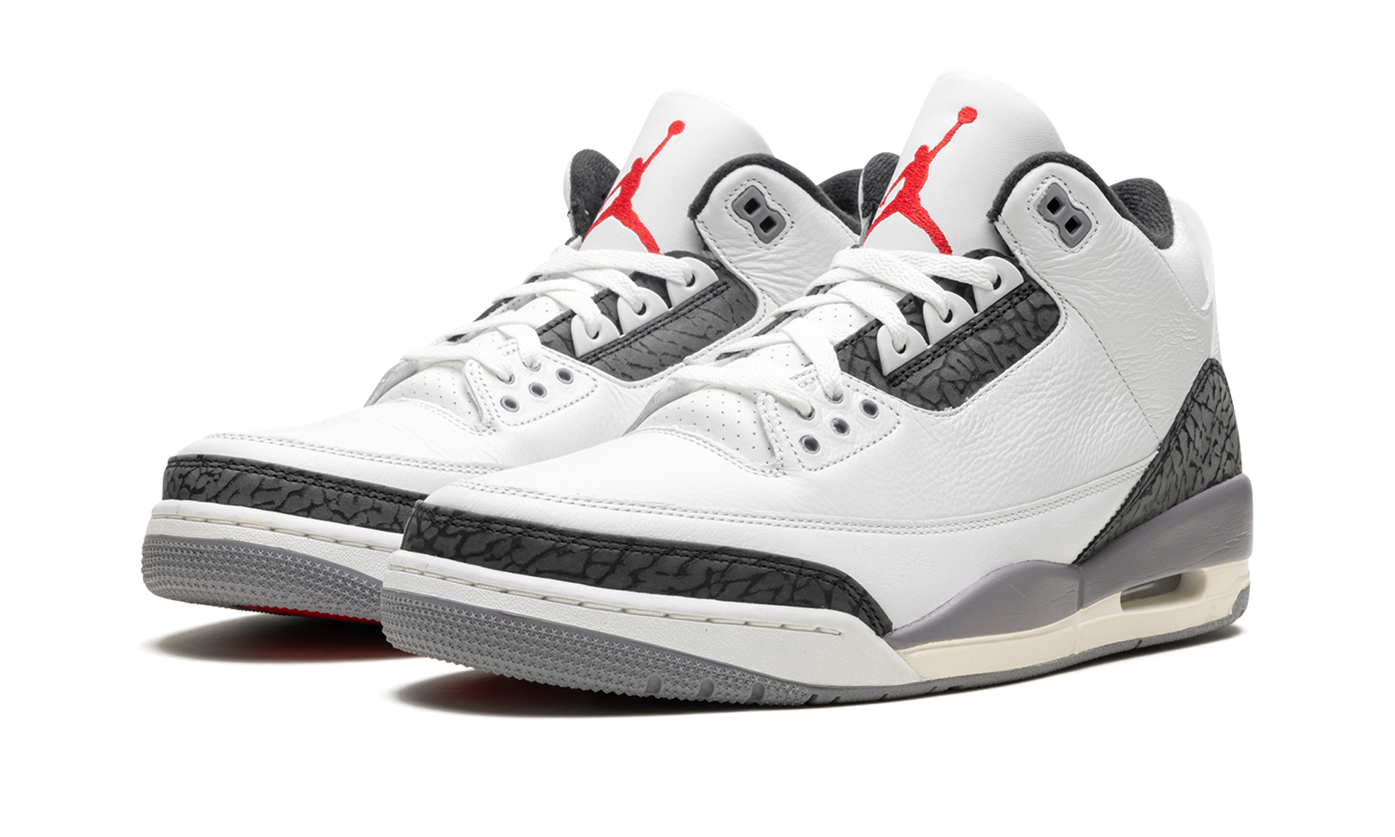 Air Jordan 3 "Cement Grey" CT8532 106