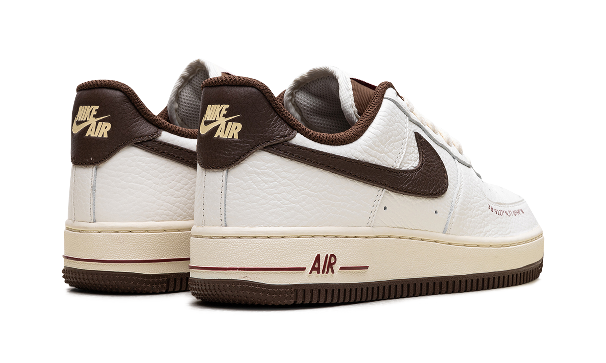 Air Force 1 Low "Howard University" HQ7027 100