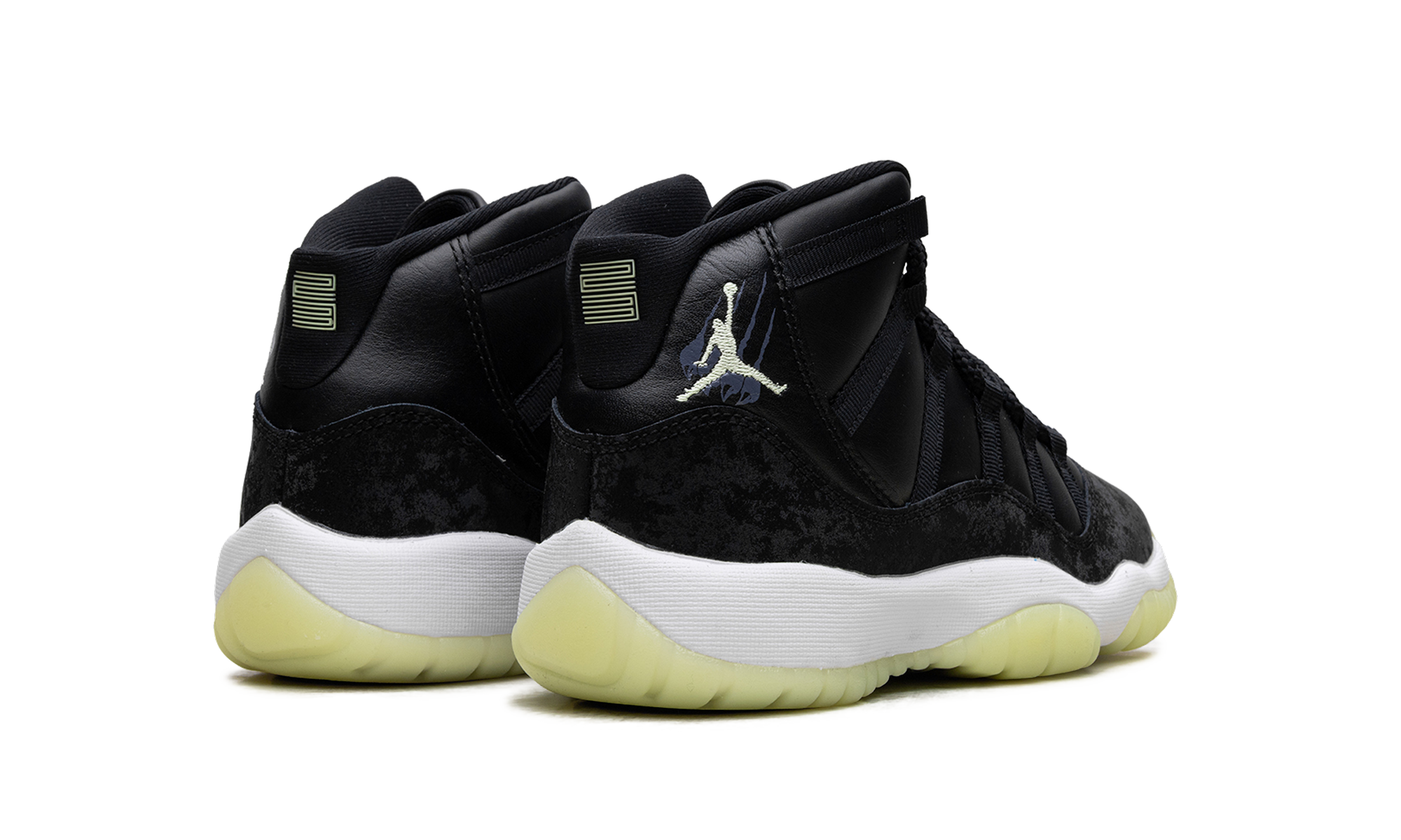 Air Jordan 11 GS "Barely Volt" IB1378 001