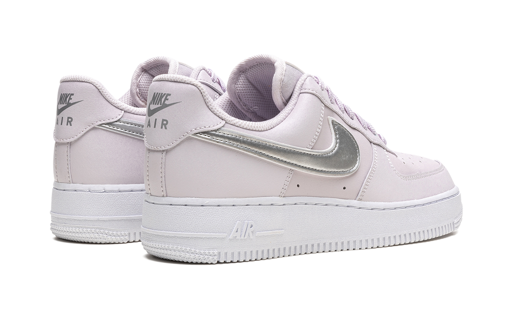 AIR FORCE 1 '07 ESS MNS WMNS "Venice / Metallic Silver" DD1523 500
