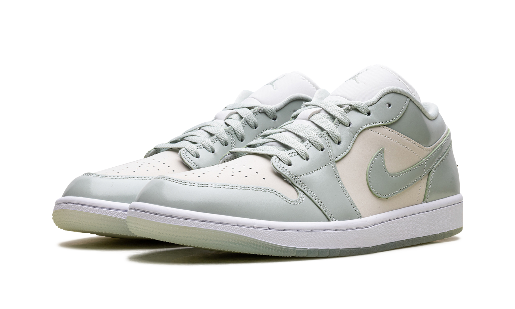 Jordan 1 Low WMNS "Seafoam Sail" HF4078 100