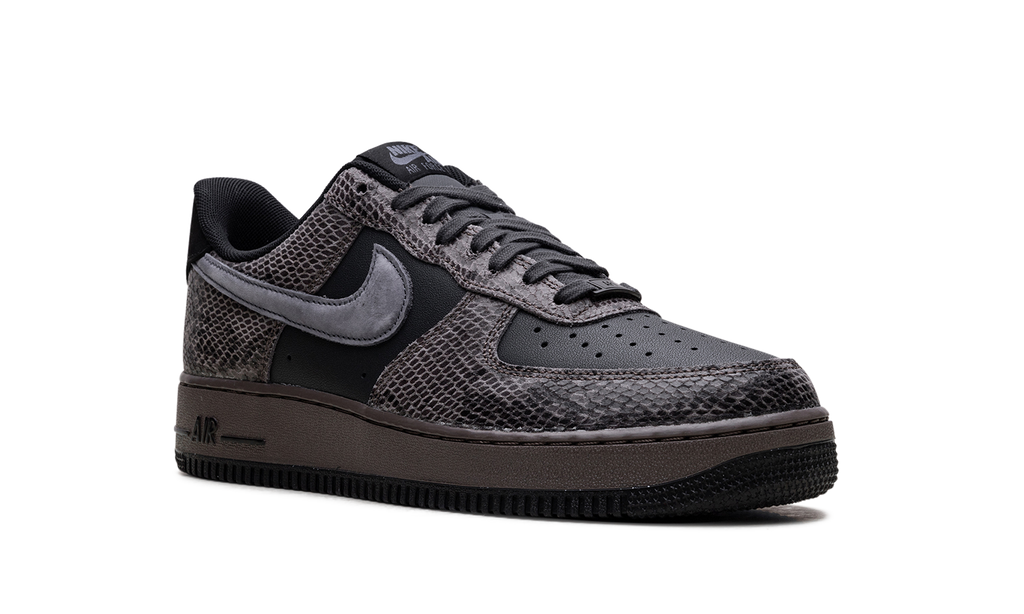 Air Force 1 Low "Off Noir Snakeskin" HF2898 001