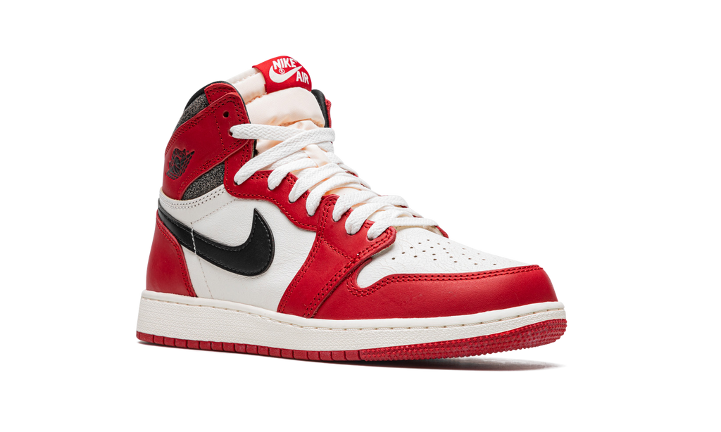 Air Jordan 1 Retro High OG GS "Chicago Lost and Found" FD1437 612