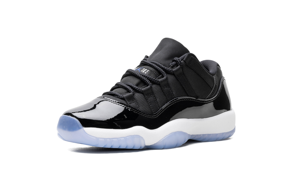 Air Jordan 11 GS "Space Jam" FV5121 004