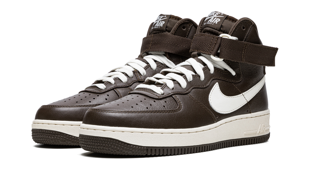 Air Force 1 HI Retro QS "Chocolate" 743546 200