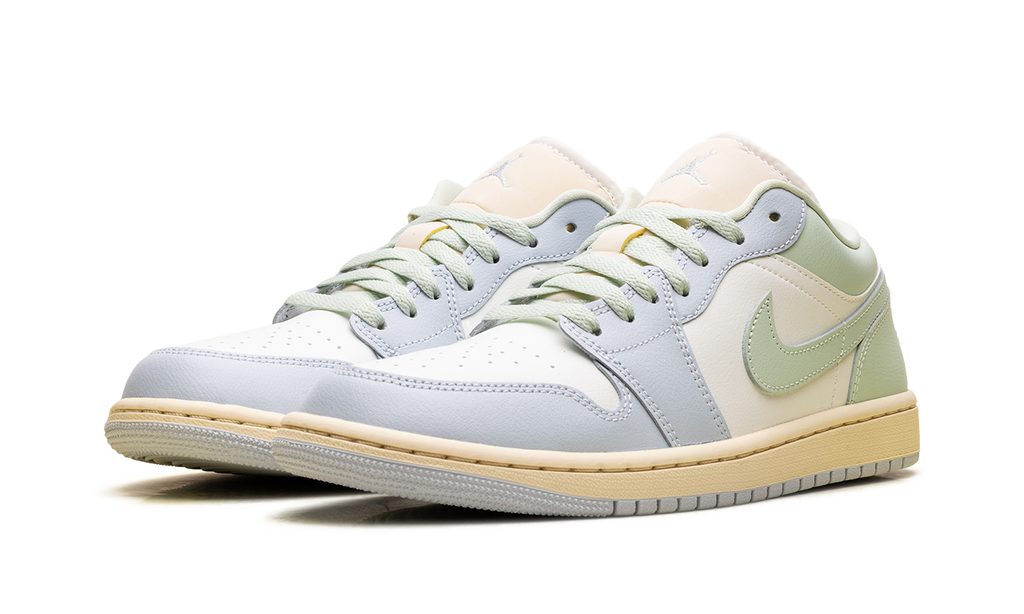 Air Jordan 1 Low WMNS "Sail Jade Aura" DC0774 108