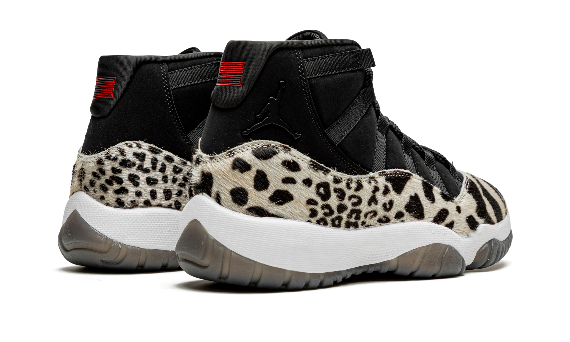 AIR JORDAN 11 WMNS "Animal Instinct" AR0715 010