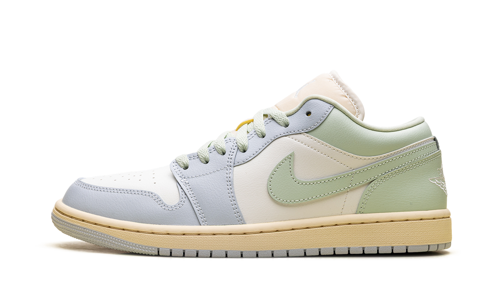 Air Jordan 1 Low WMNS "Sail Jade Aura" DC0774 108