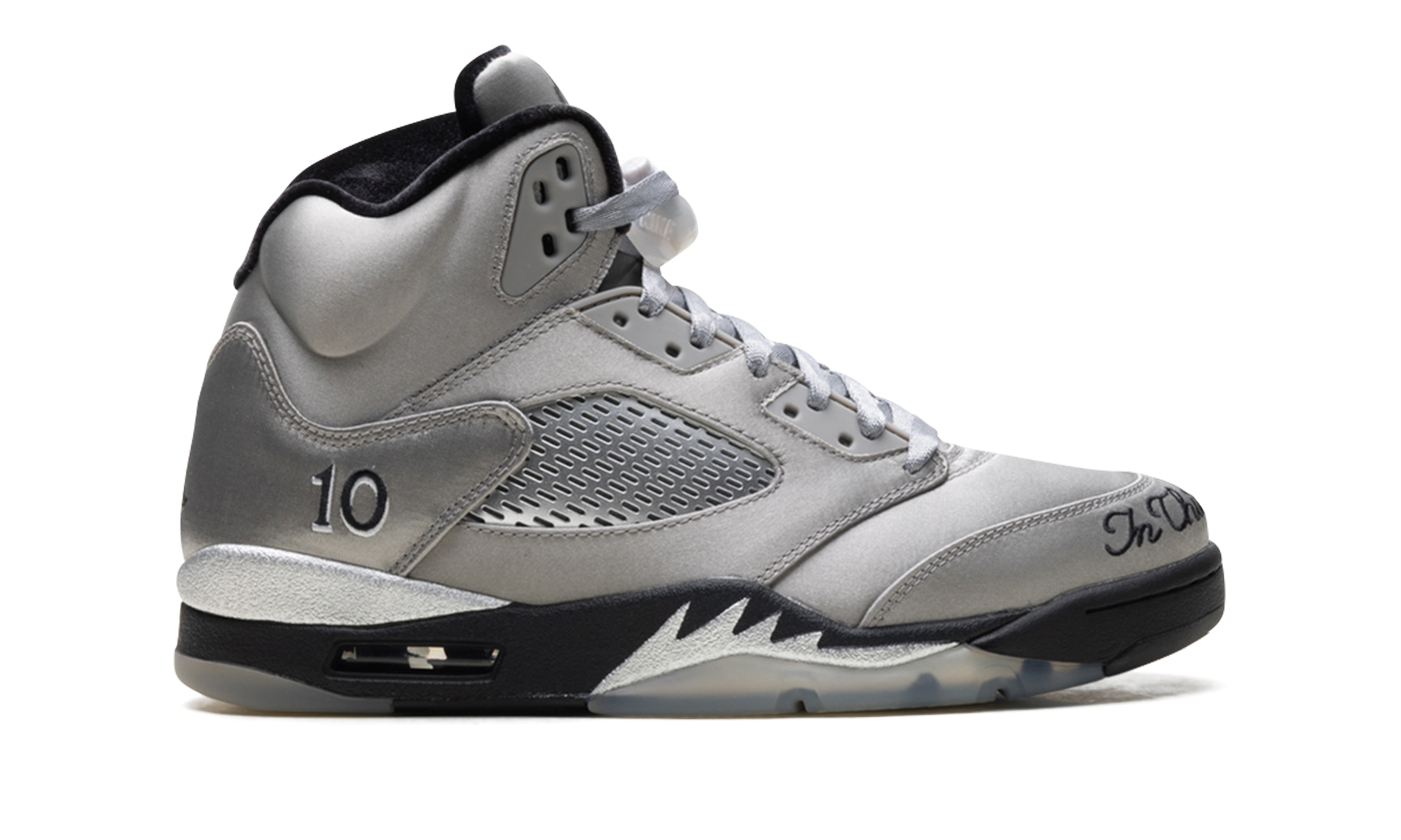 Air Jordan 5 Retro WMNS "Wings (2025)" IO2038 001