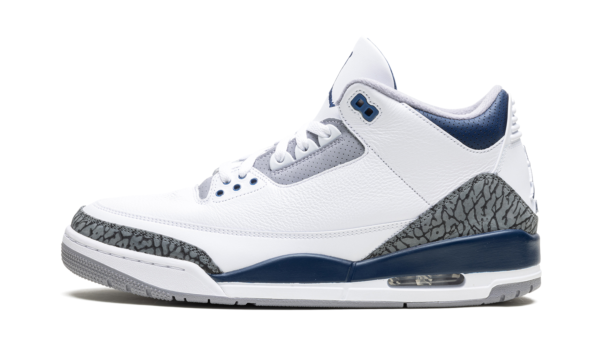 Air Jordan 3 "Midnight Navy" CT8532 140