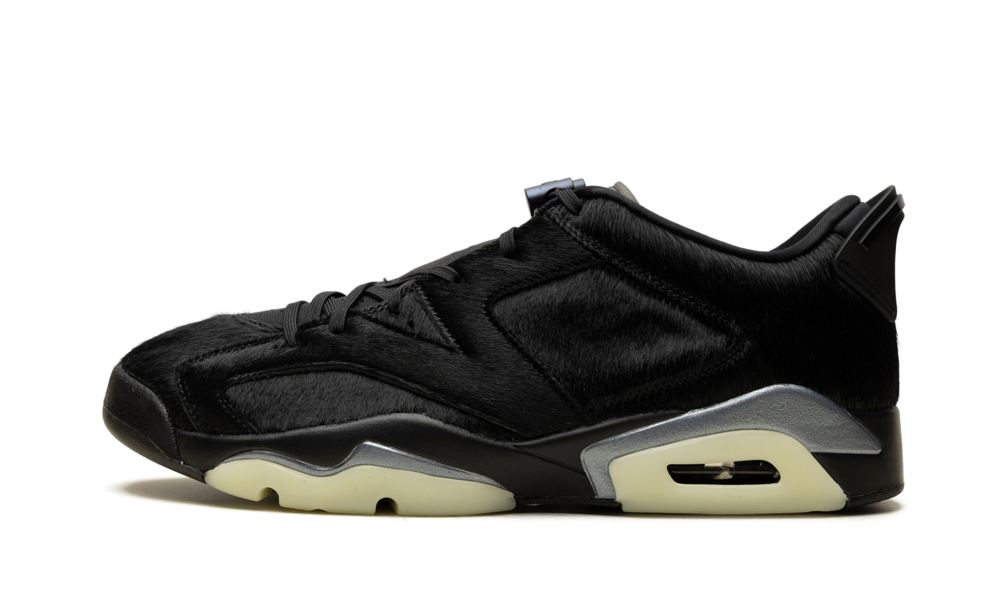Air Jordan 6 WMNS "Blackout" IO9786 001