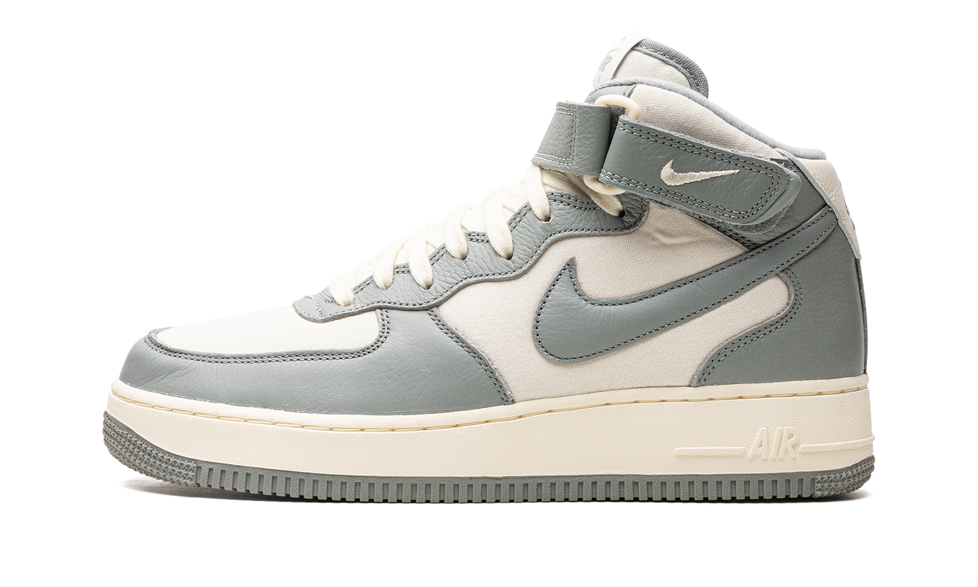 Air Force 1 Mid "Mica Green" FB2036 100