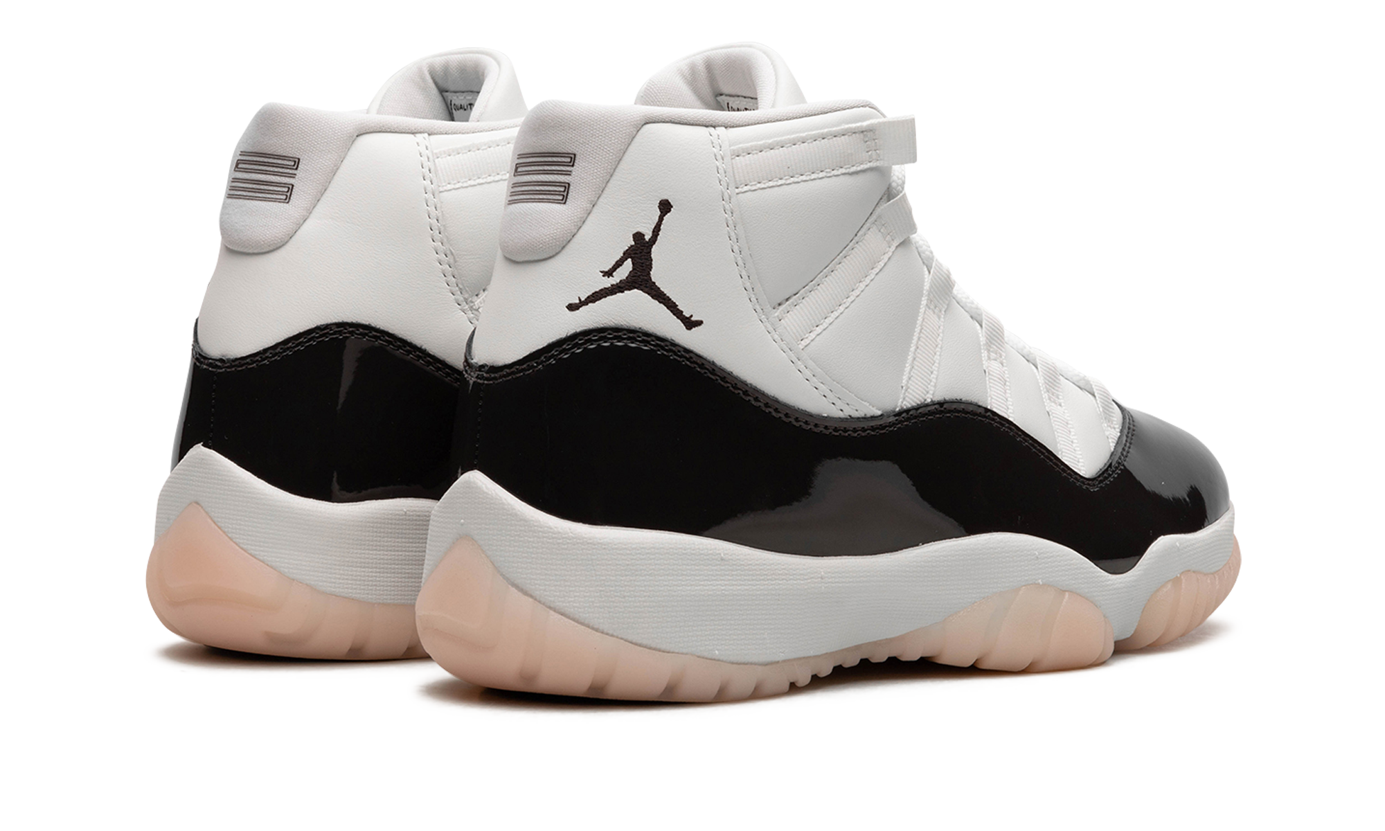 AIR JORDAN 11 WMNS "Neapolitan" AR0715 101