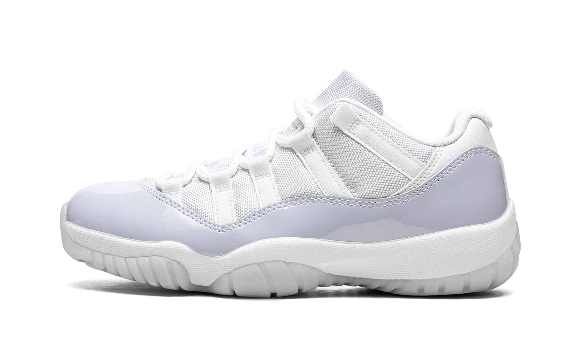 AIR JORDAN 11 LOW WMNS "Pure Violet" AH7860 101