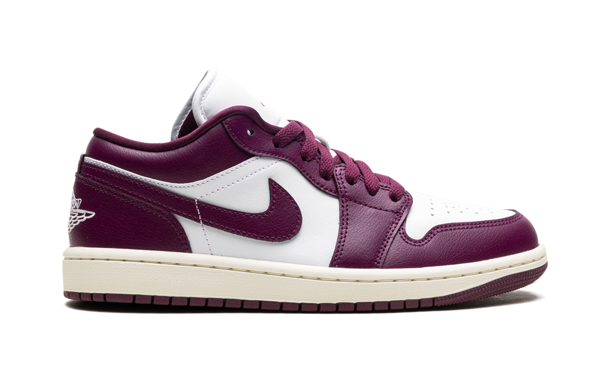 Jordan 1 Low WMNS "Bordeaux" DC0774 161