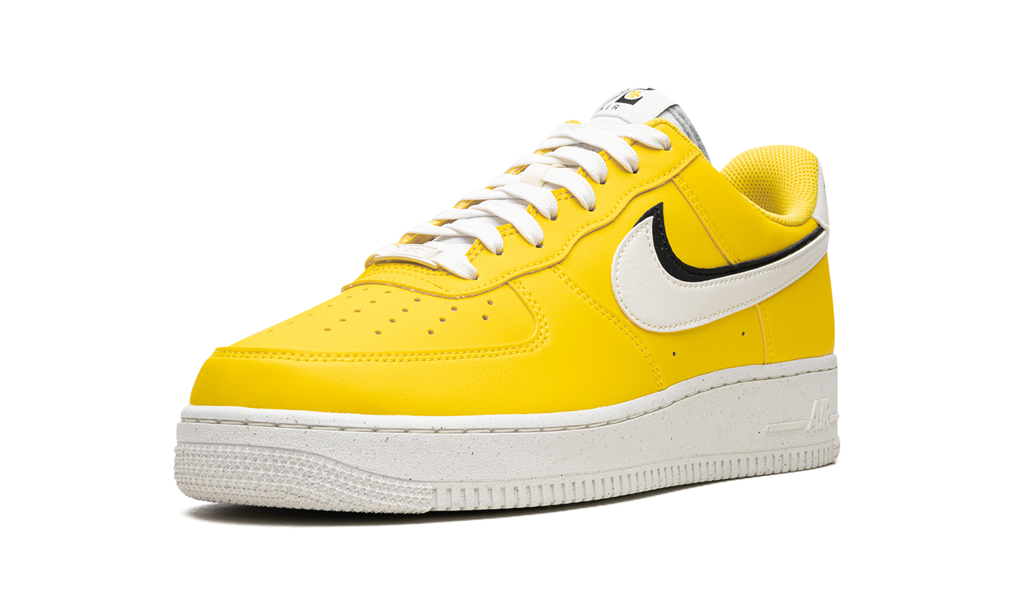 Air Force 1 Low '07 LV8 "Tour Yellow" DO9786 700