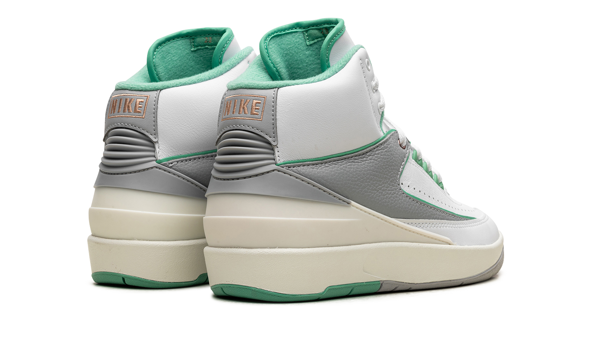 Jordan 2 Retro WMNS "Crystal Mint" FN6755 100