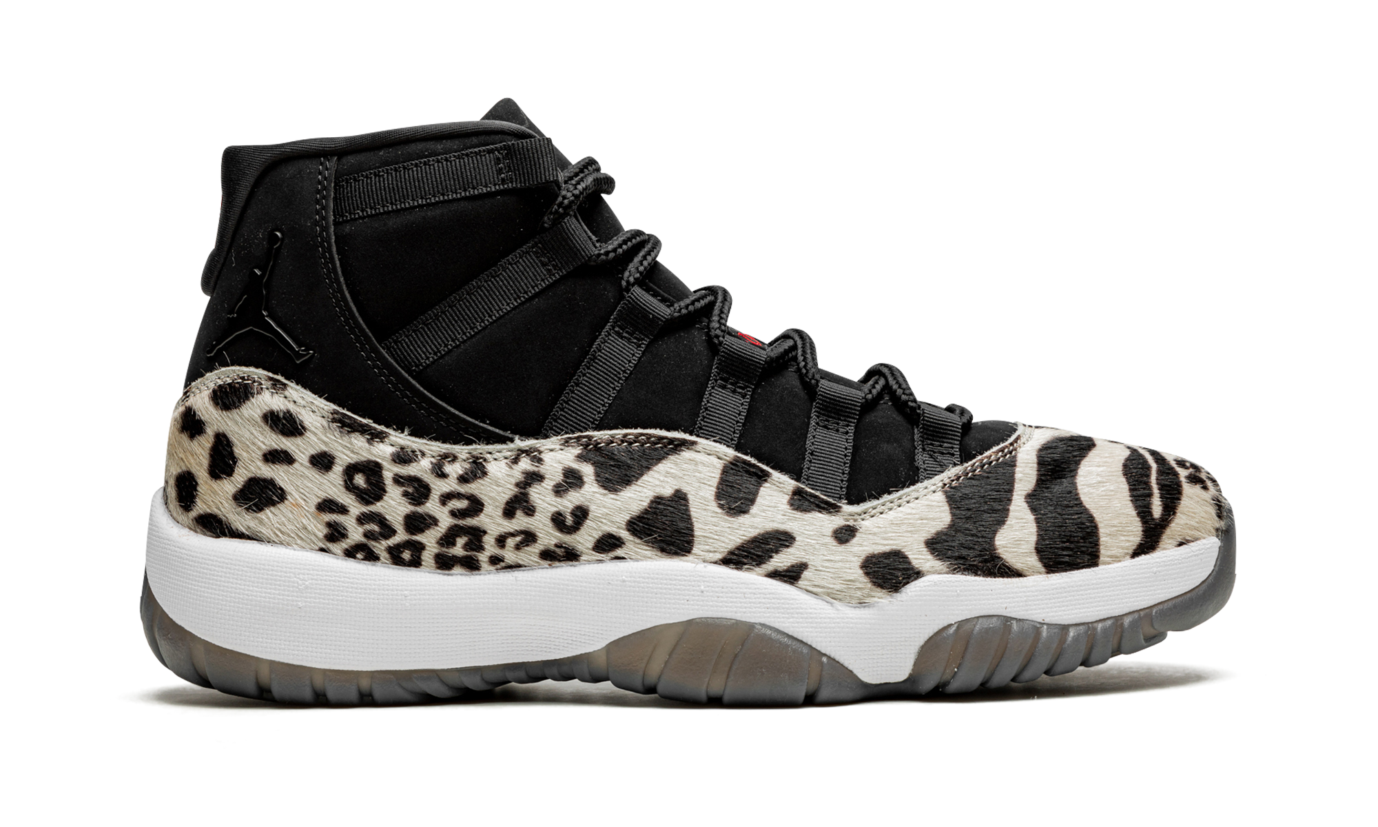 AIR JORDAN 11 WMNS "Animal Instinct" AR0715 010
