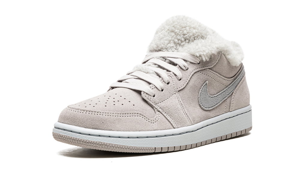 AIR JORDAN 1 Low SE WMNS "Sherpa Fleece" DO0750 002