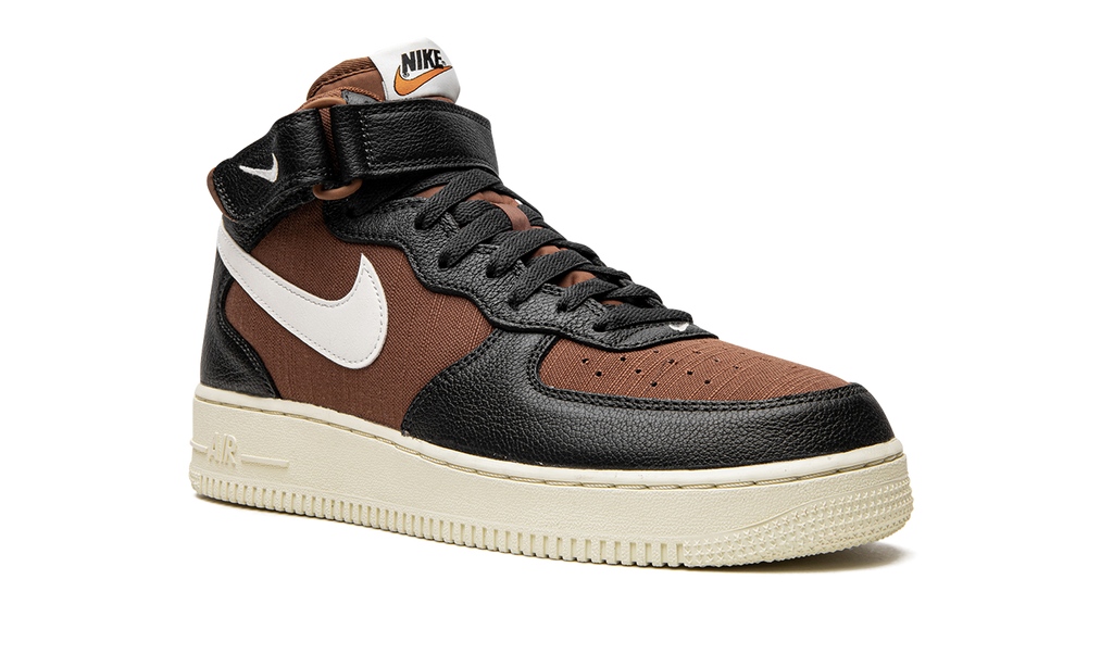 Air Force 1 Mid ' 07 LUX "Certified Fresh" DQ8766 001