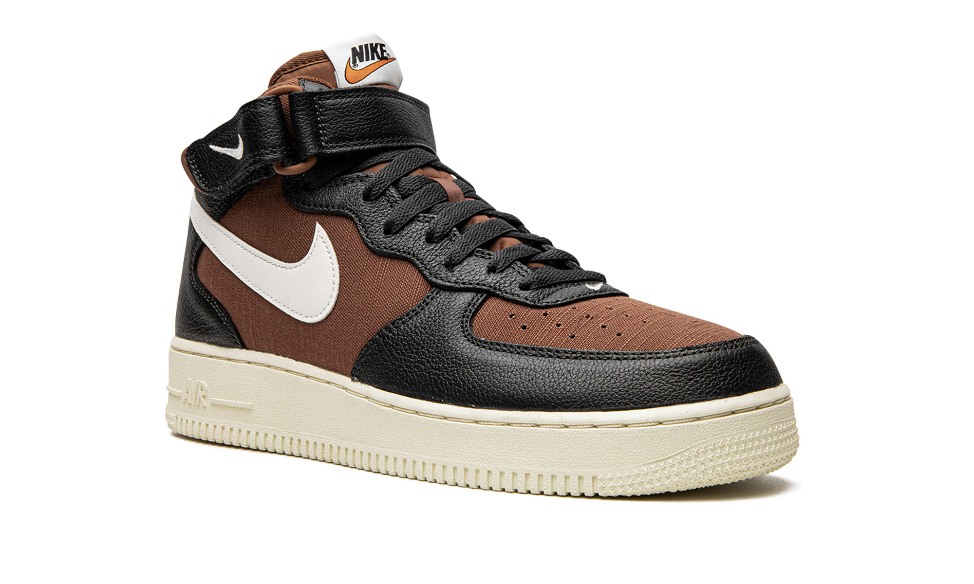 Air Force 1 Mid ' 07 LUX "Certified Fresh" DQ8766 001