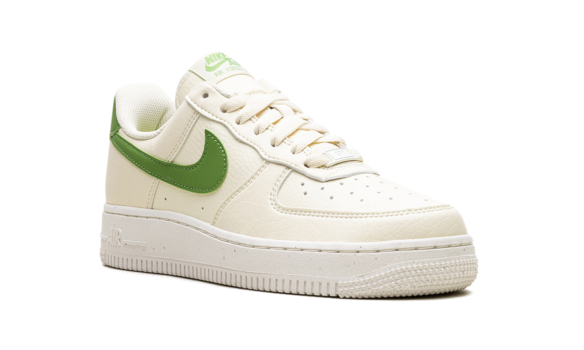 NIKE AIR FORCE 1 '07 LO WMNS "COCONUT MILK" DV3808 102