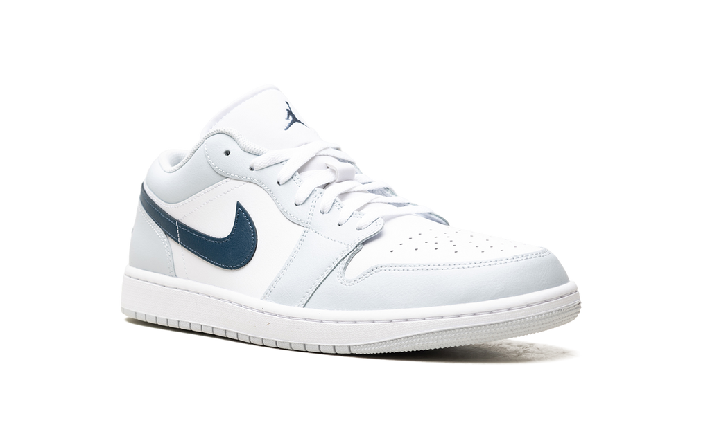 Air Jordan 1 Low "Aura / Squadron Blue" 553558 400