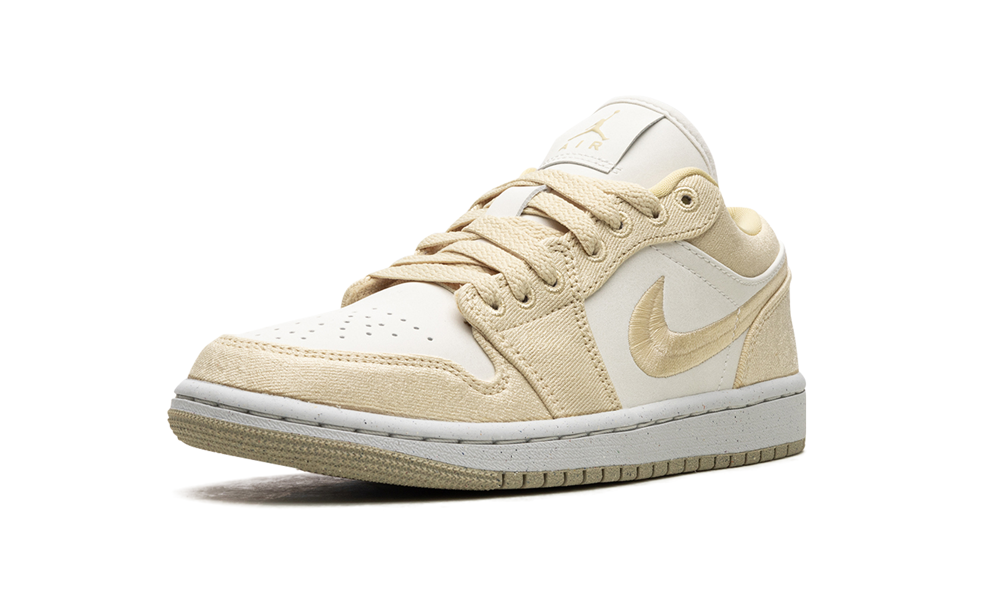 Air Jordan 1 Low WMNS "Team Gold / Sail" FN3722 701