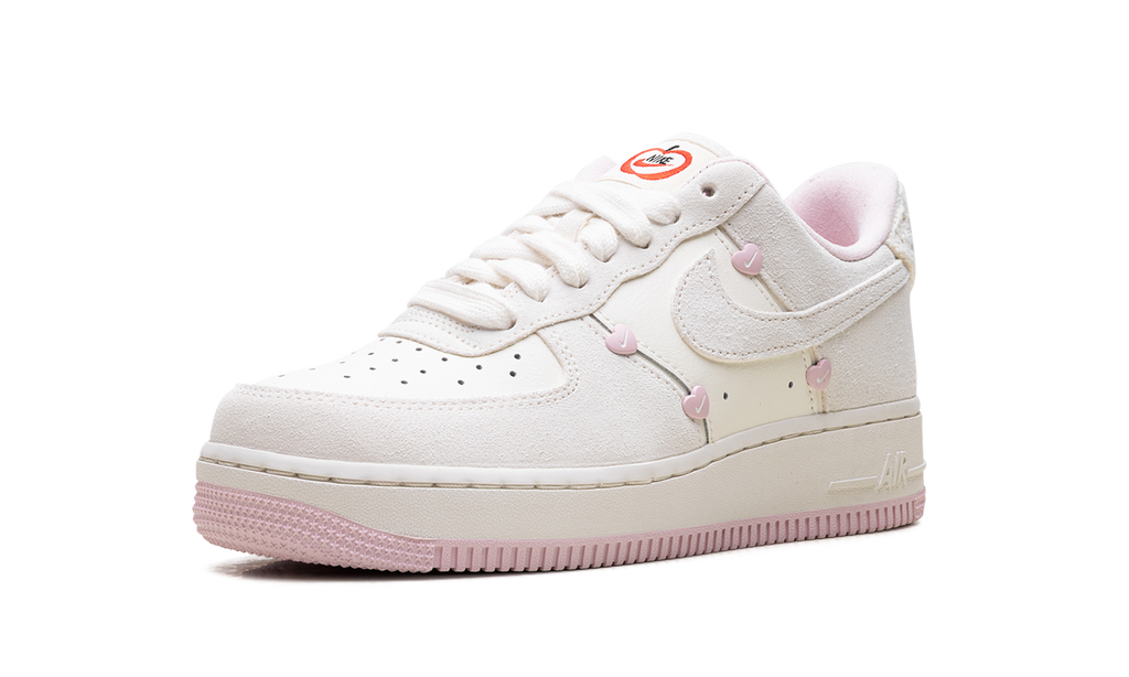 Air Force 1 Low WMNS "Valentine's Day" HV5992 111