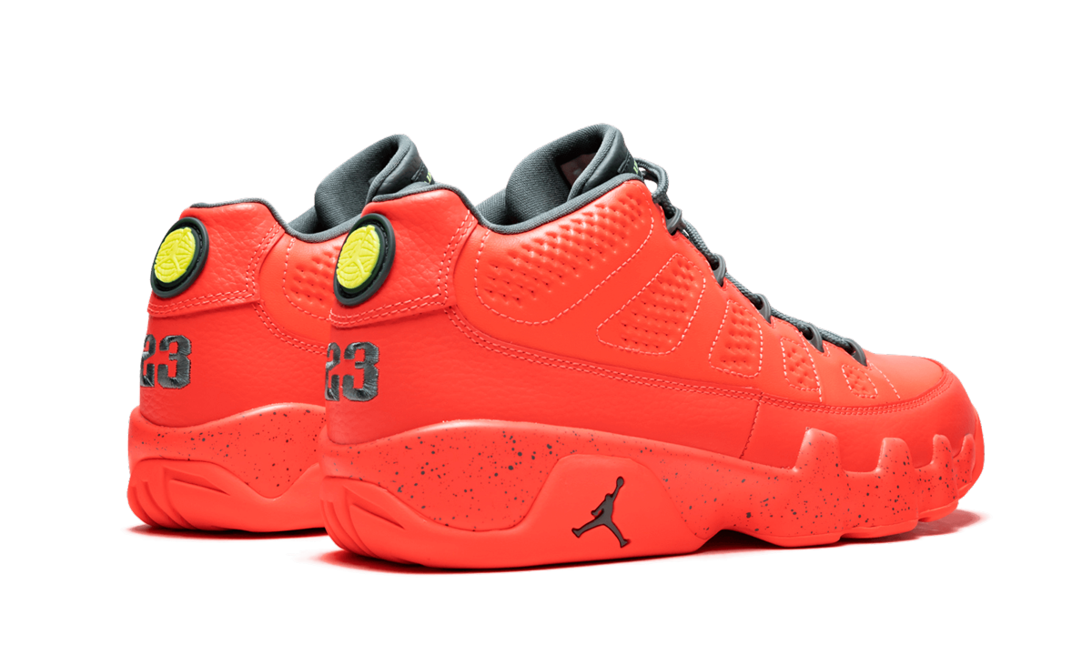 Air Jordan 9 Retro Low "Bright Mango" 832822 805