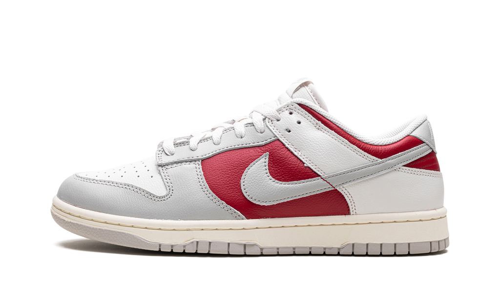 Dunk Low "Ultraman" HJ9093 030
