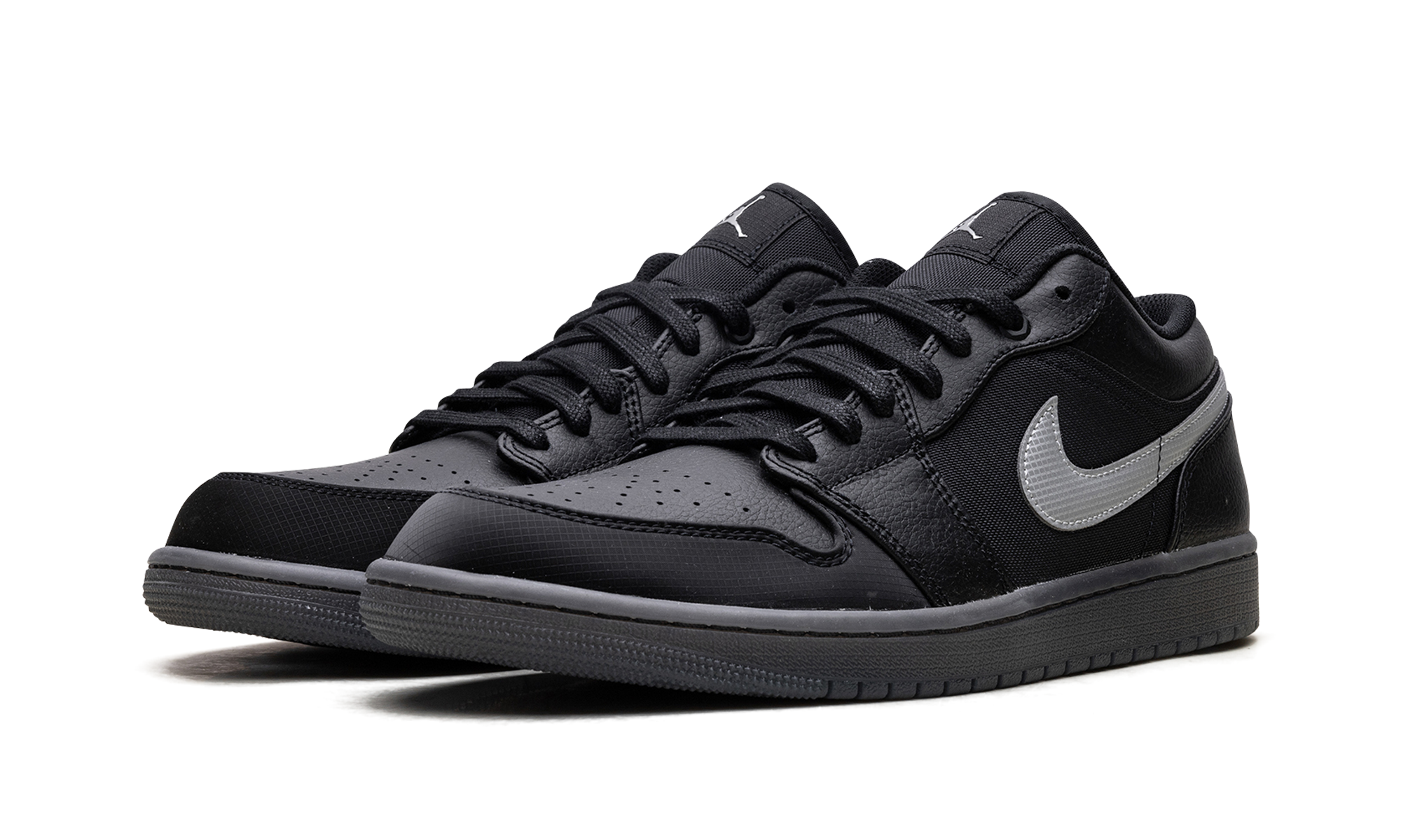 Jordan 1 Low "Black White Dark Smoke Grey" HV5968 001