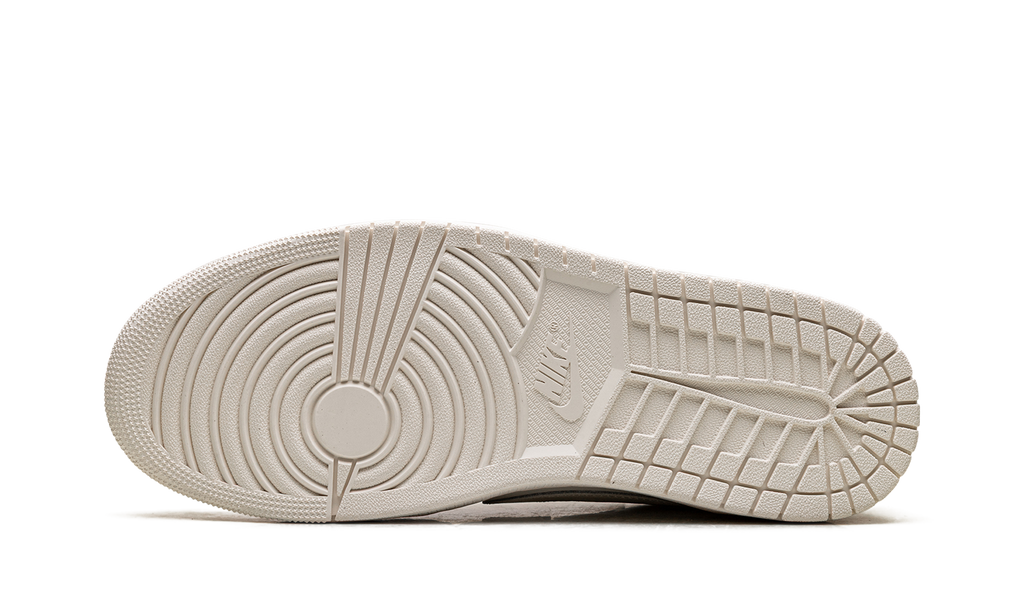 Air Jordan 1 Retro Low OG "Sail" HQ6998 100