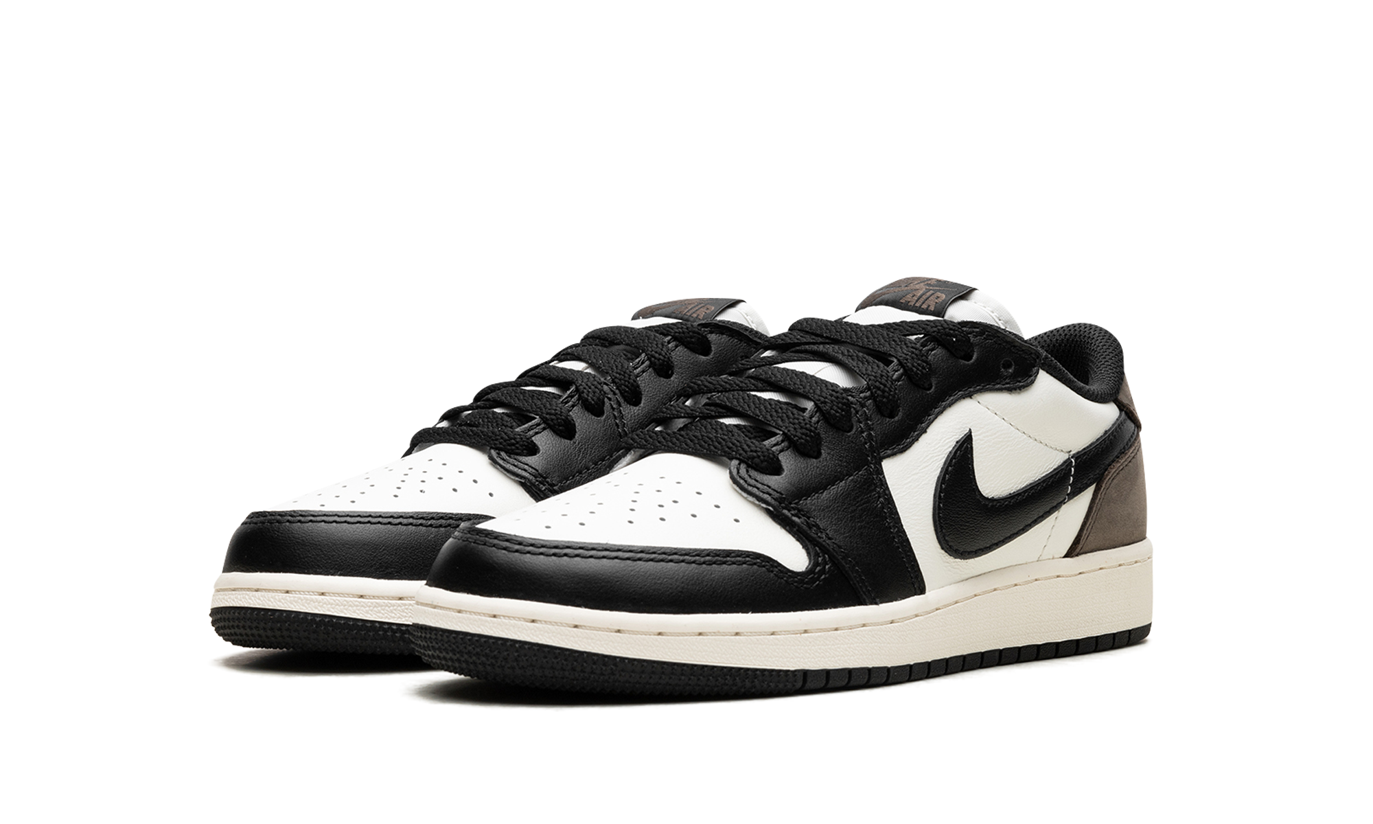 Air Jordan 1 Low OG GS "Mocha" CZ0858 102