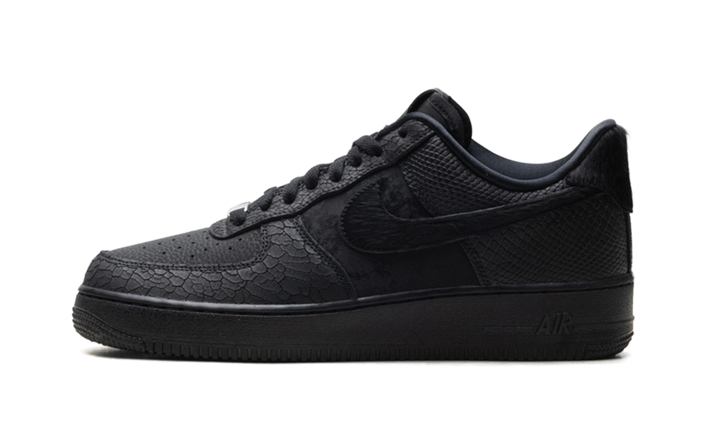 Air Force 1 '07 LX "3X Celebration Triple Black" HQ1977 001