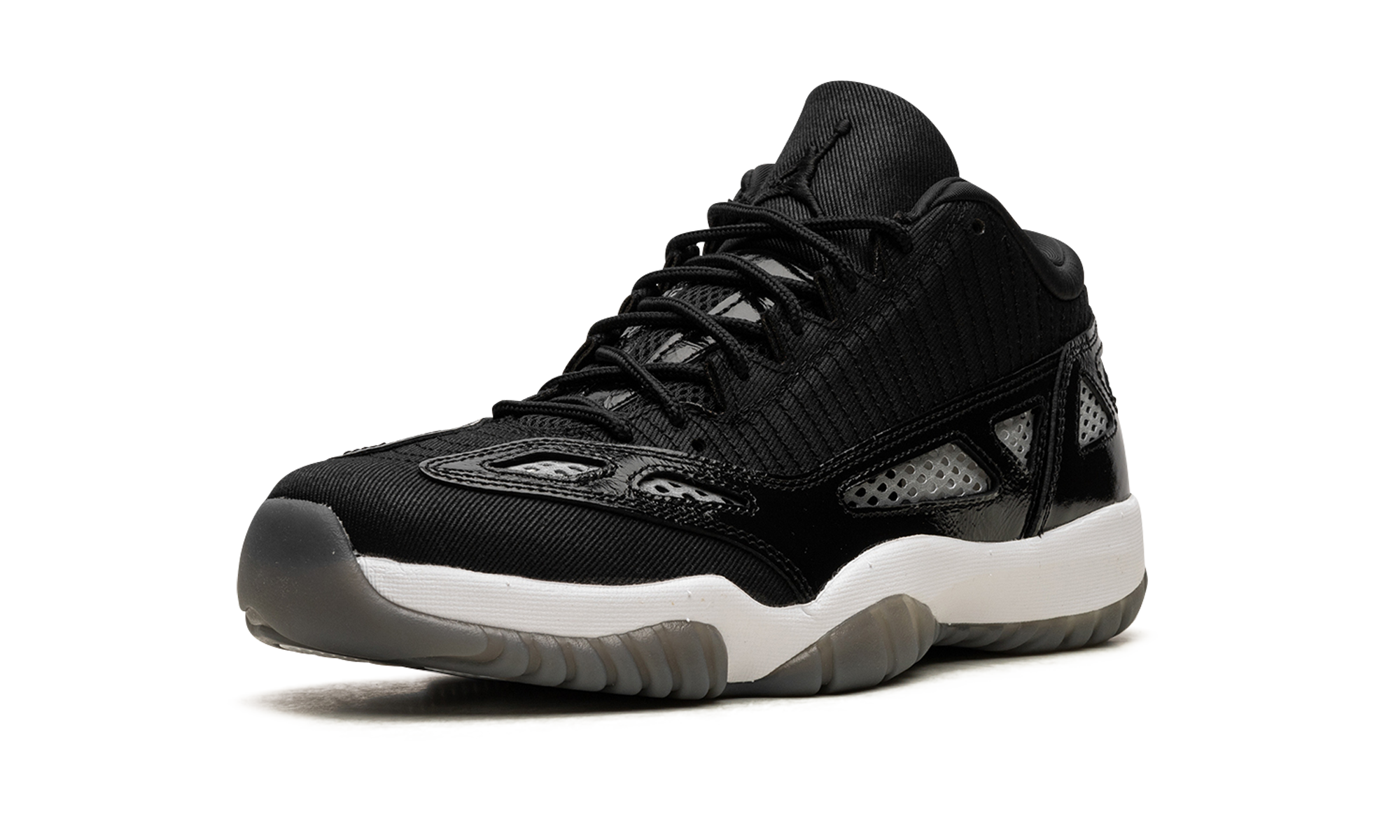 Air Jordan 11 Low IE "Black/White" 919712 001