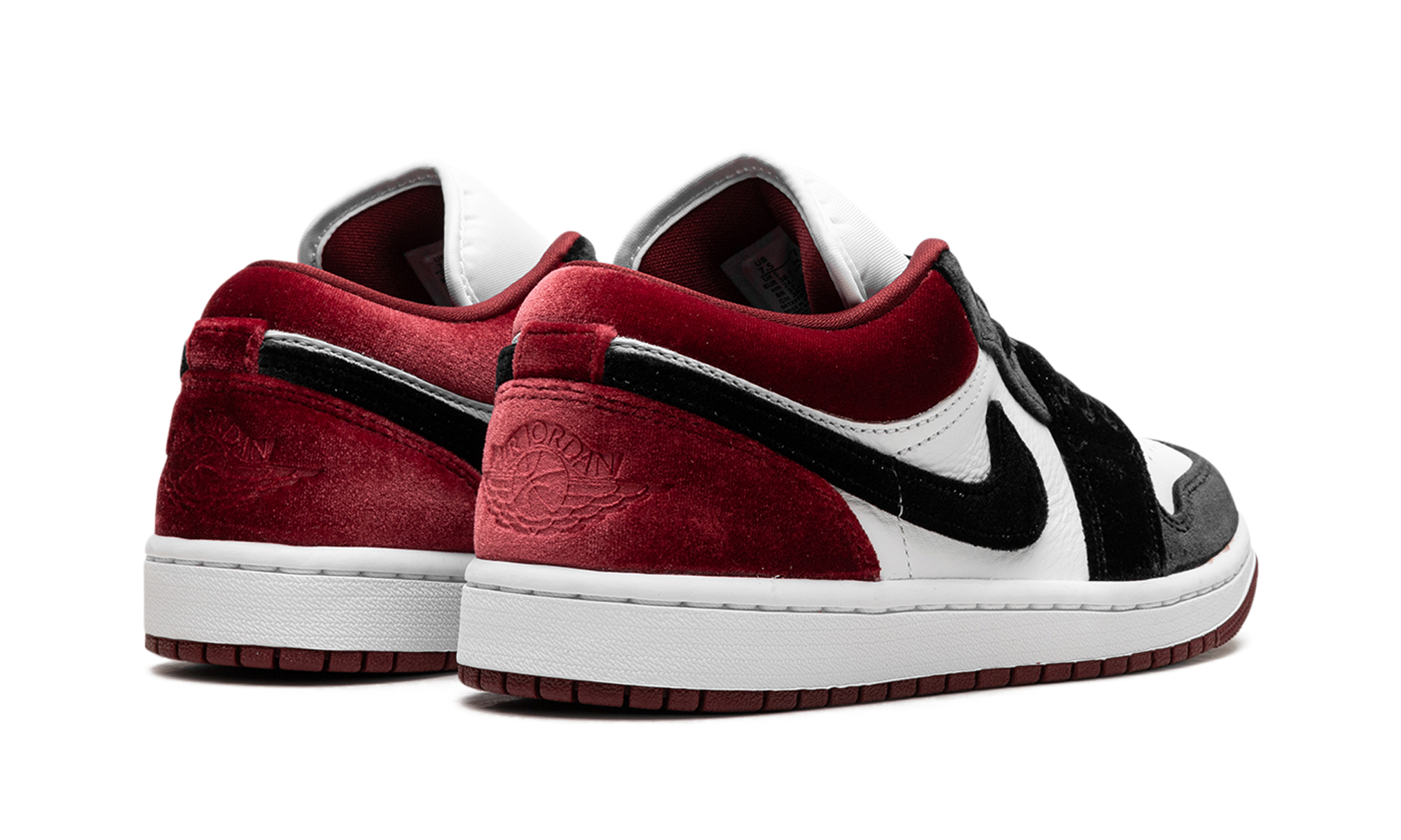 Jordan 1 Low SE WMNS "Velvet Black Toe" FZ3242 001