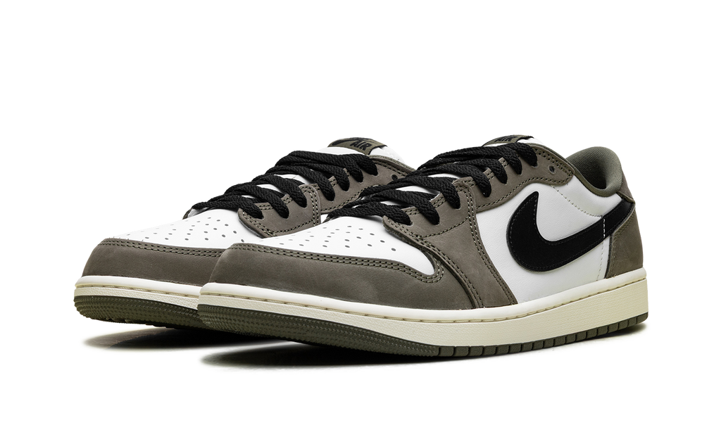 Air Jordan 1 Low "Medium Olive" HQ6998 200