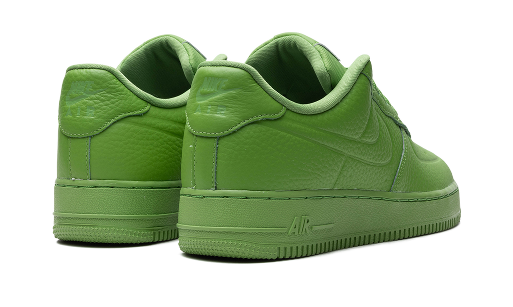 Air Force 1 '07 Pro Tech "WP Green" FB8875 300