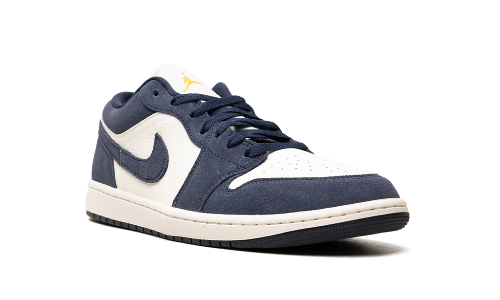Jordan 1 Low SE "Obsidian Suede" IO7448 400