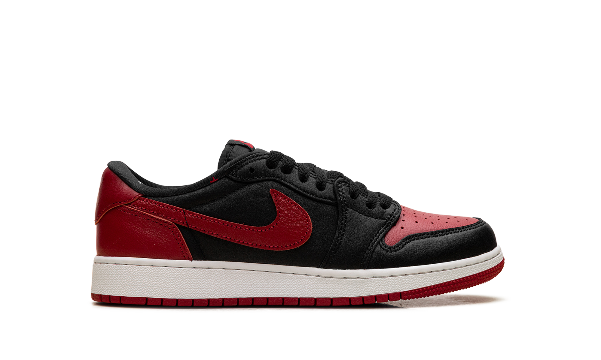 Air Jordan 1 Low OG GS "Banned (2026)" IW6277 001