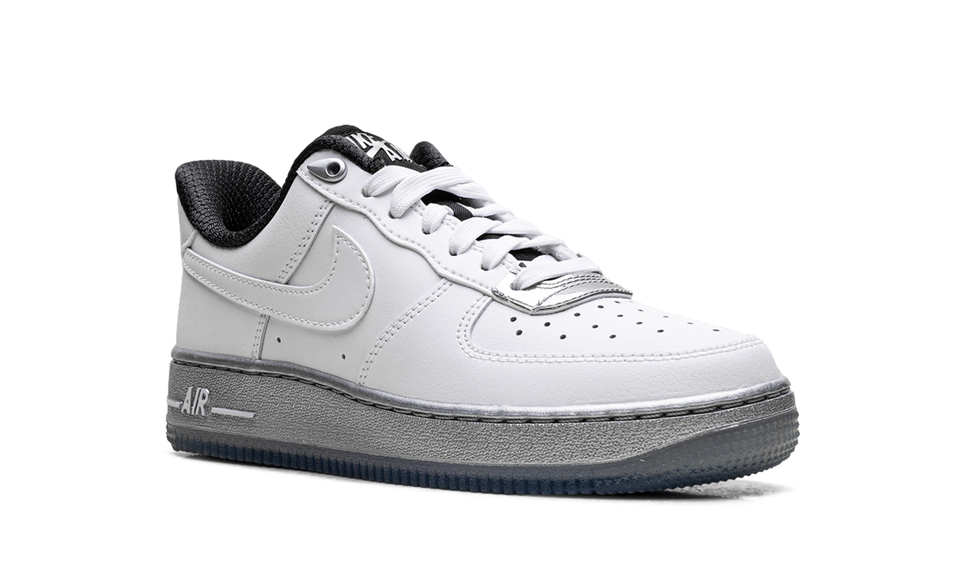 AIR FORCE 1 '07 SE WMNS "White Chrome" DX6764 100