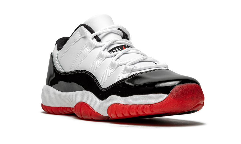 Air Jordan 11 Low GS "Concord Bred" 528896 160