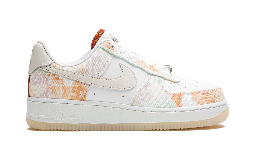 AIR FORCE 1 LO WMNS "Pastel Paisley" FJ7739 101