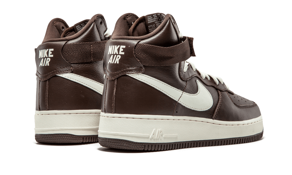Air Force 1 HI Retro QS "Chocolate" 743546 200