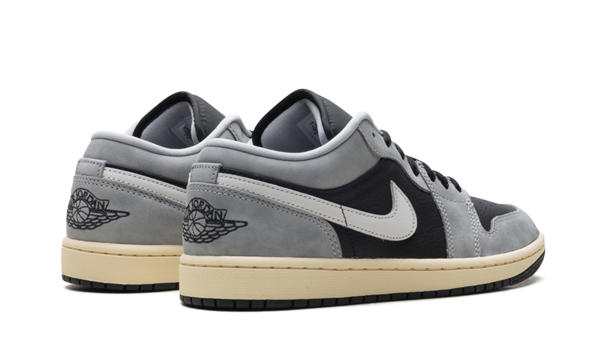Air Jordan 1 Low SE "Light Smoke Grey" HQ2010 012