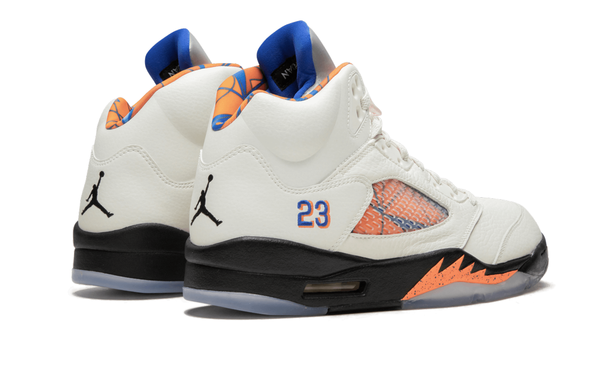 Air Jordan 5 Retro "International Flight" 136027 148