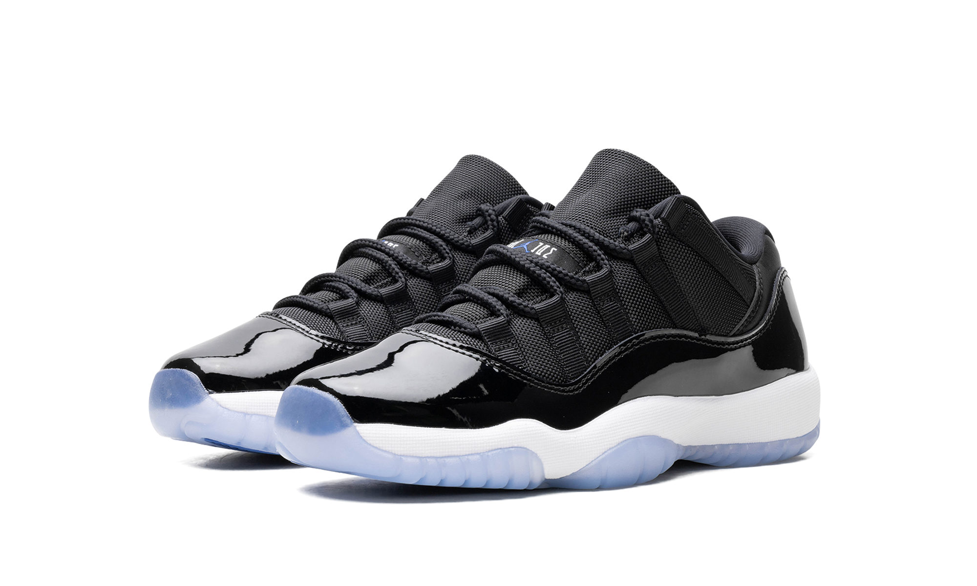 Air Jordan 11 GS "Space Jam" FV5121 004